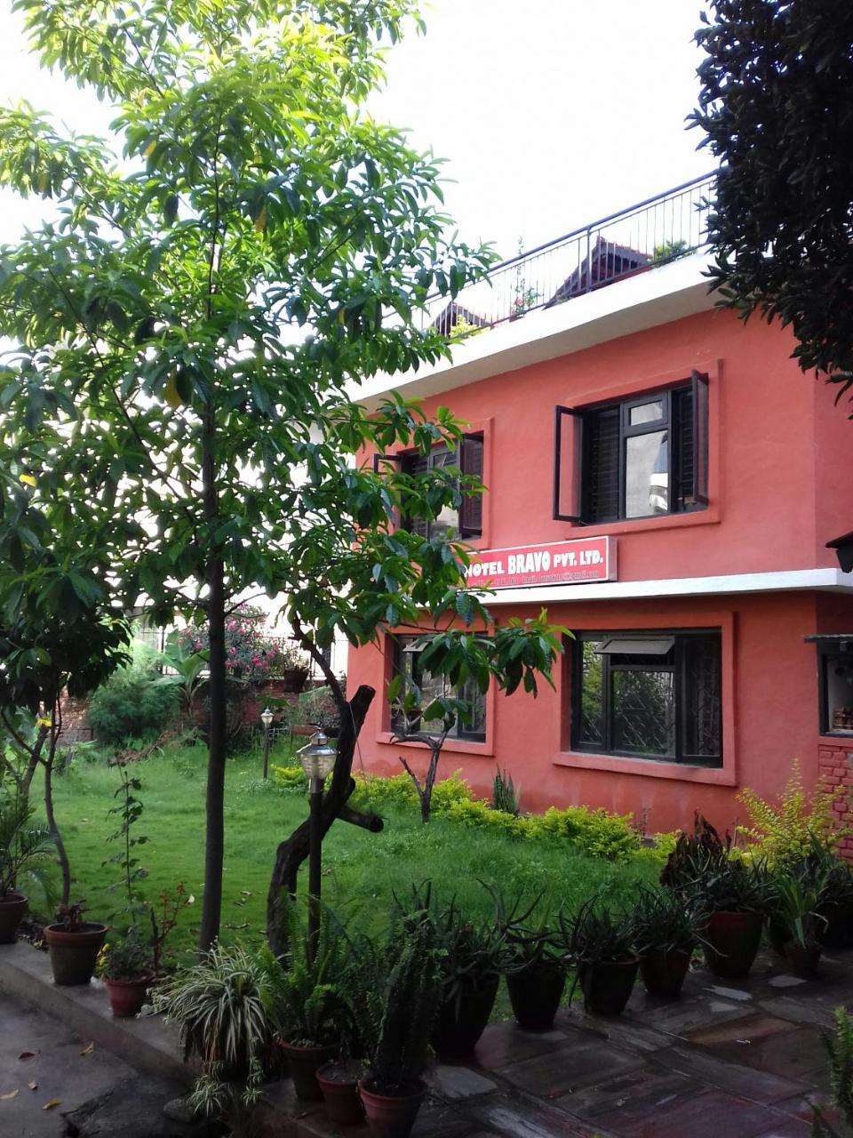 Bravo Otel Katmandu Dış mekan fotoğraf